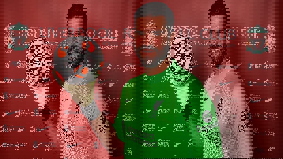 رسميا.. ليفربول يجدد عقد أليسون بيكر (فيديو وصور)