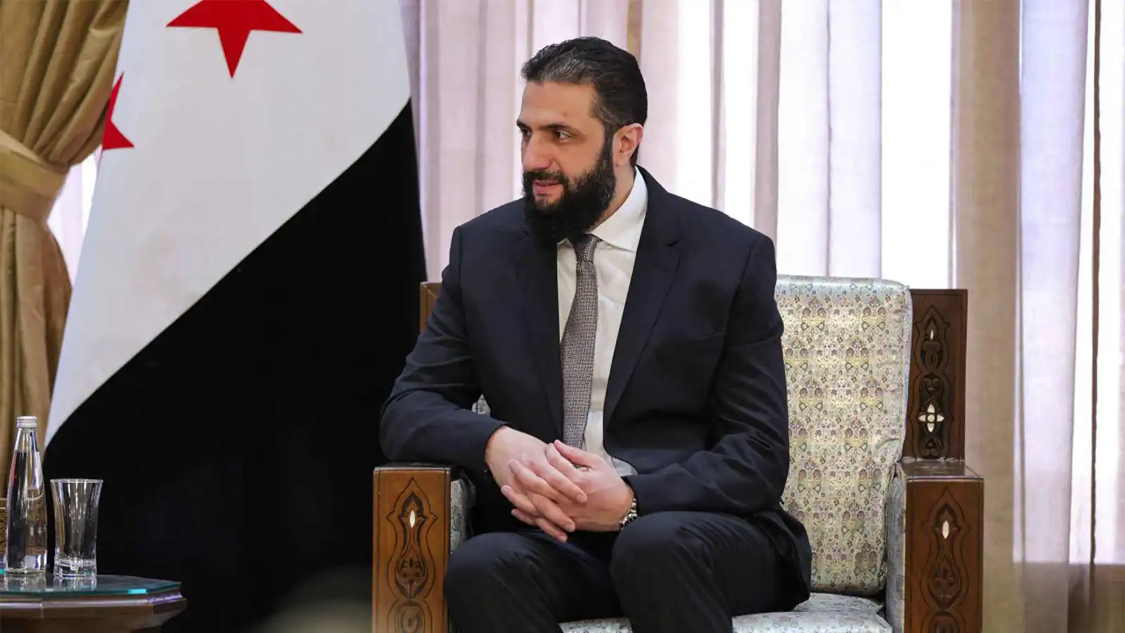 الشرع: أتعهد بتقديم كل من تلطخت يداه بدماء الأبرياء إلى العدالة