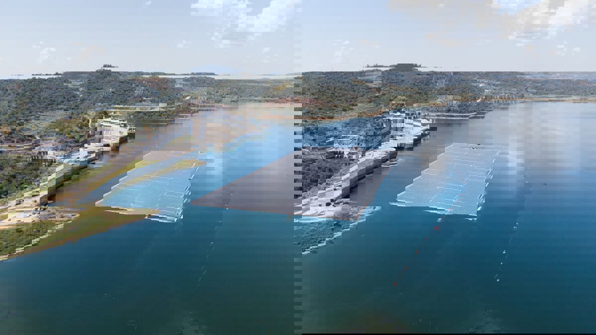 آفاق واعدة لتقنيات الطاقة الشمسية في عام 2024