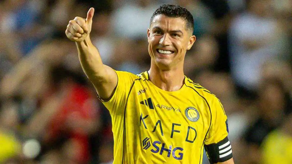 4 نقاط حاسمة.. هل أخفق أصدقاء كريستيانو رونالدو في أول مهمة؟