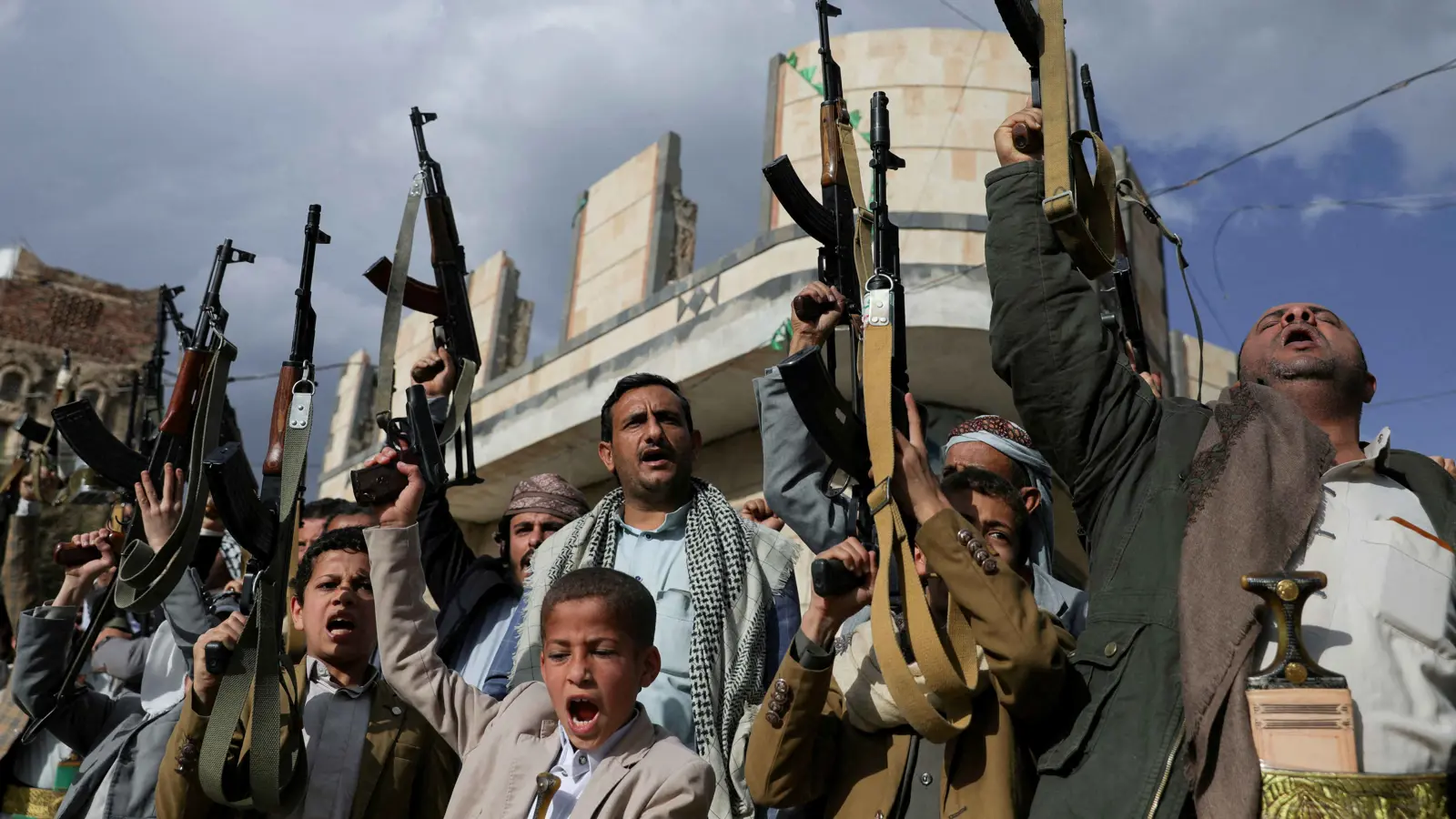 ميليشيا الحوثي تهدد بتوسيع عملياتها العسكرية ضد إسرائيل