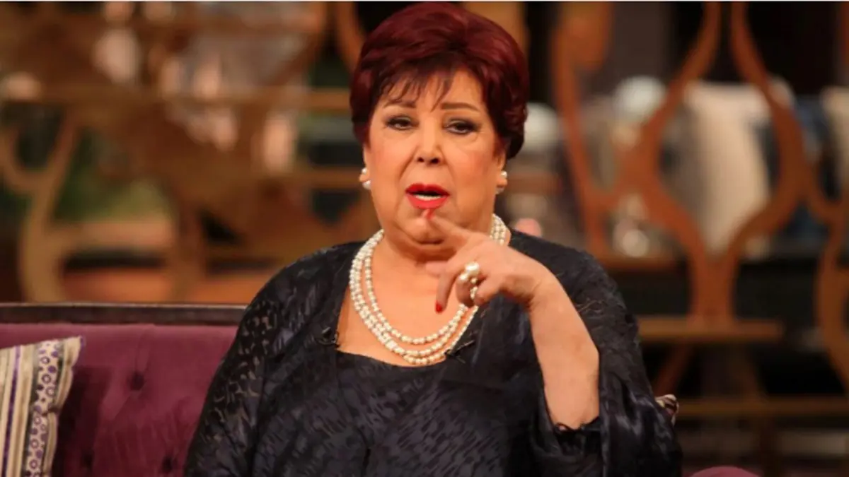 مسؤولة في الحكومة البريطانية تعزي المصريين بوفاة رجاء الجداوي