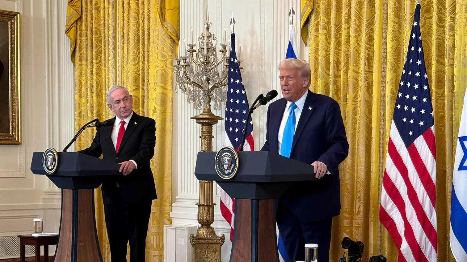 خبراء يكشفون سر "تسليم" ترامب ملف غزة للعرب