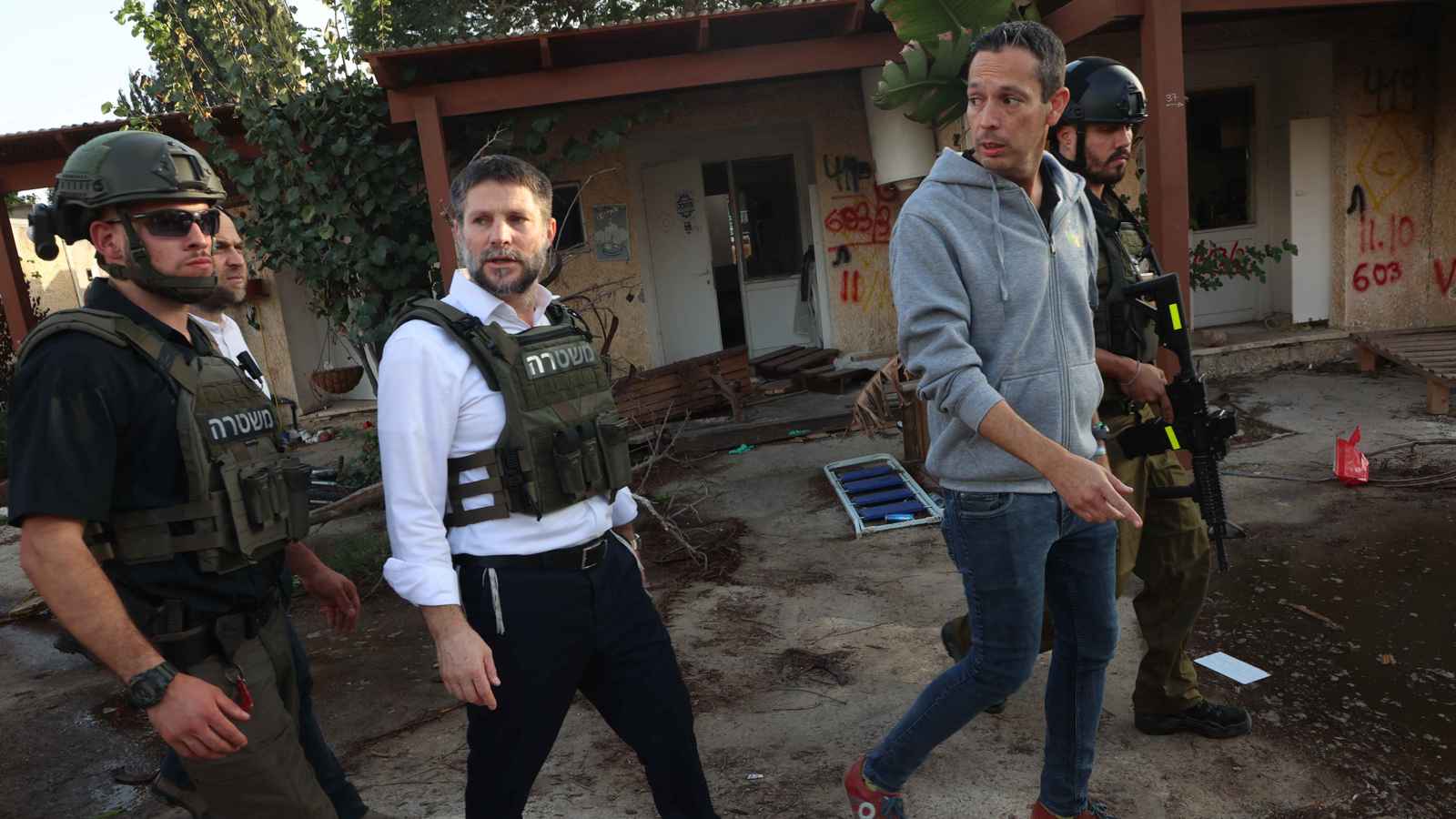 معركة ضم الضفة الغربية.. كيف يخوضها الفلسطينيون؟