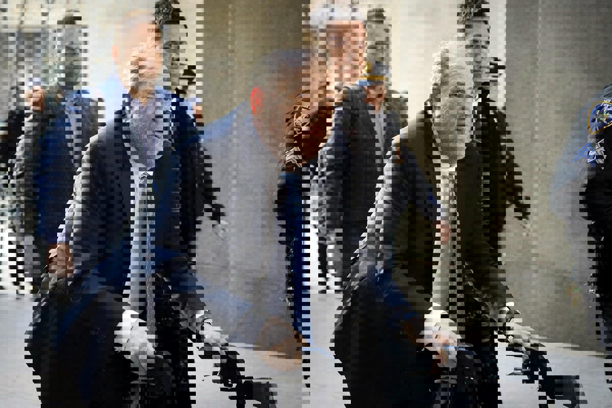 أمريكا.. السجن 16 عاما للمخرج السابق هارفي واينستين بتهمة اغتصاب ممثلة