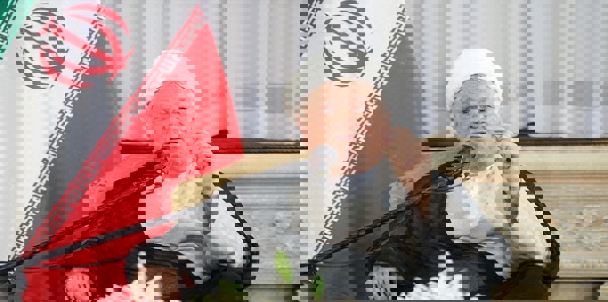 رفسنجاني: النظام الإيراني بات ضعيفًا