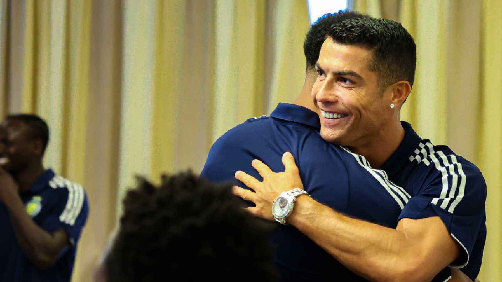 كريستيانو رونالدو ينضم إلى معسكر النصر السعودي في إسبانيا (فيديو)