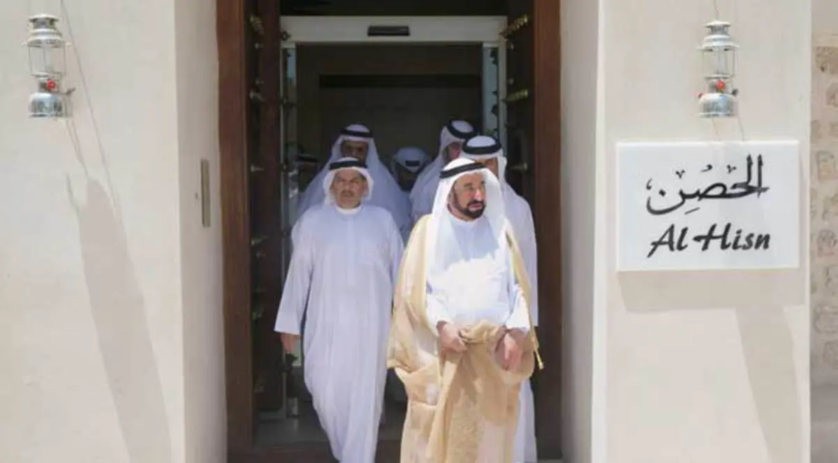 الشيخ سلطان القاسمي يفتتح حصن الشارقة