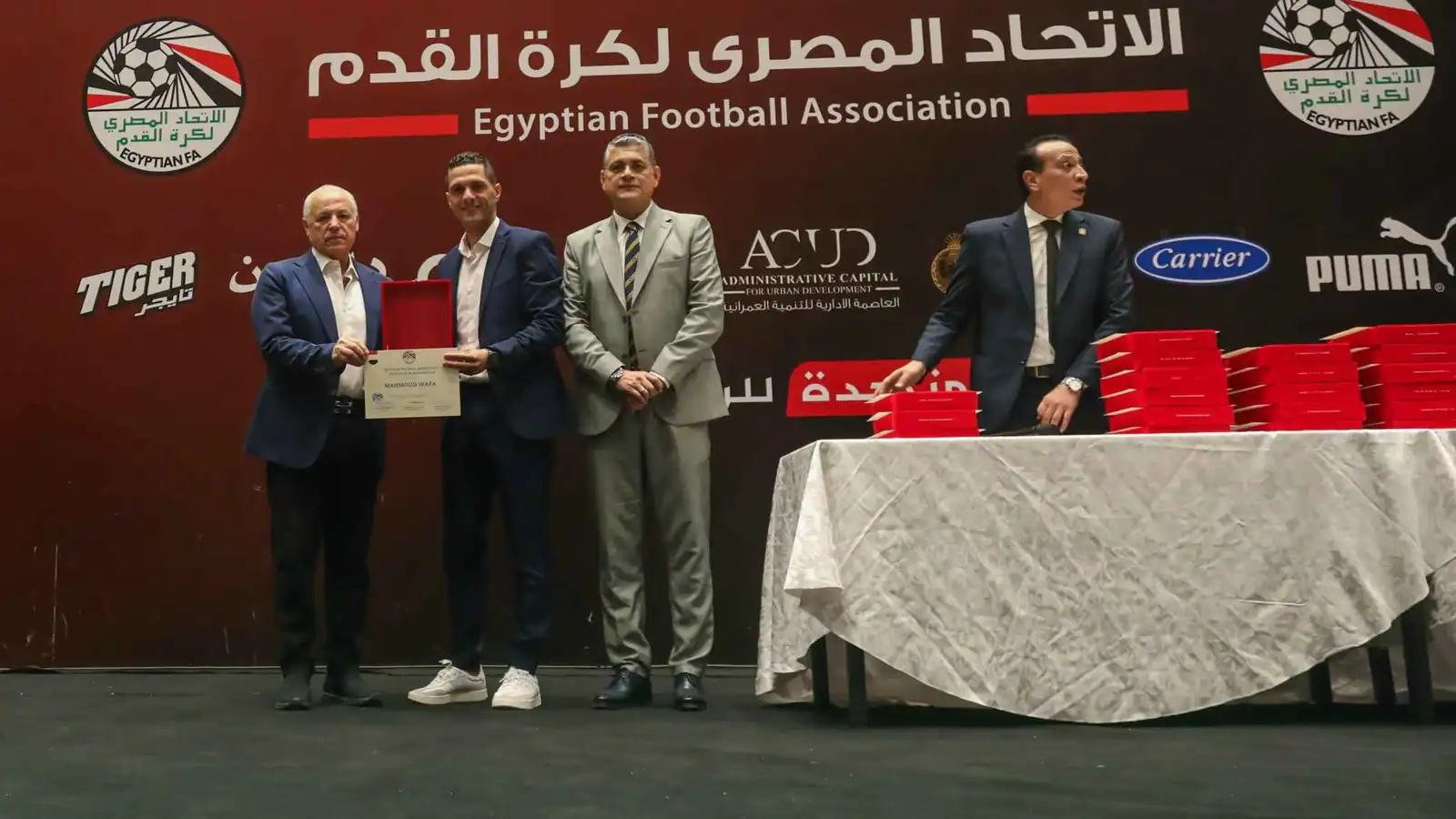 إشارة واضحة.. هل استسلم الأهلي أمام اتحاد الكرة المصري؟