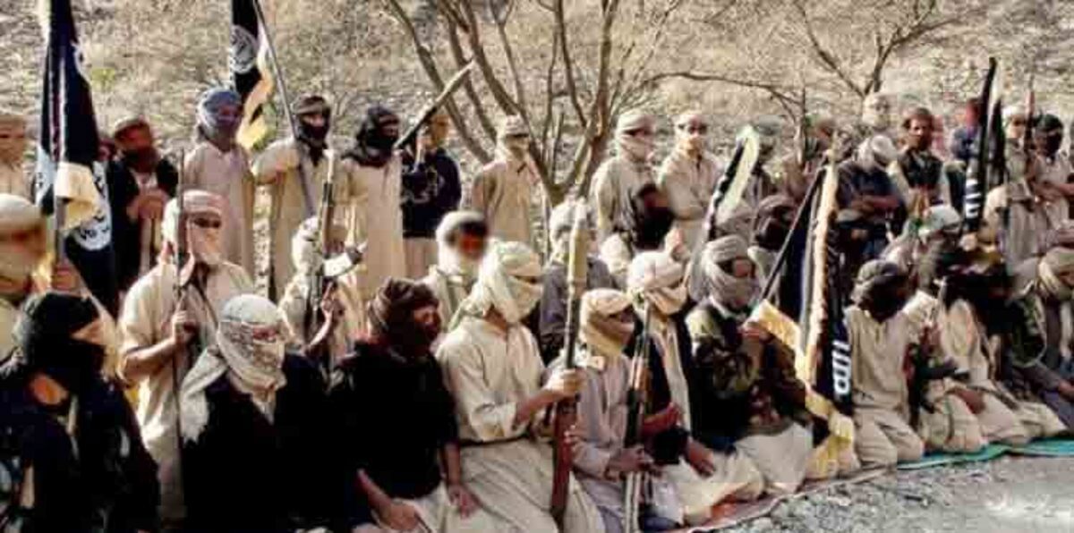 طرد المتشددين من أبين يحرمهم من سواحل التهريب ويعزّز أمن عدن