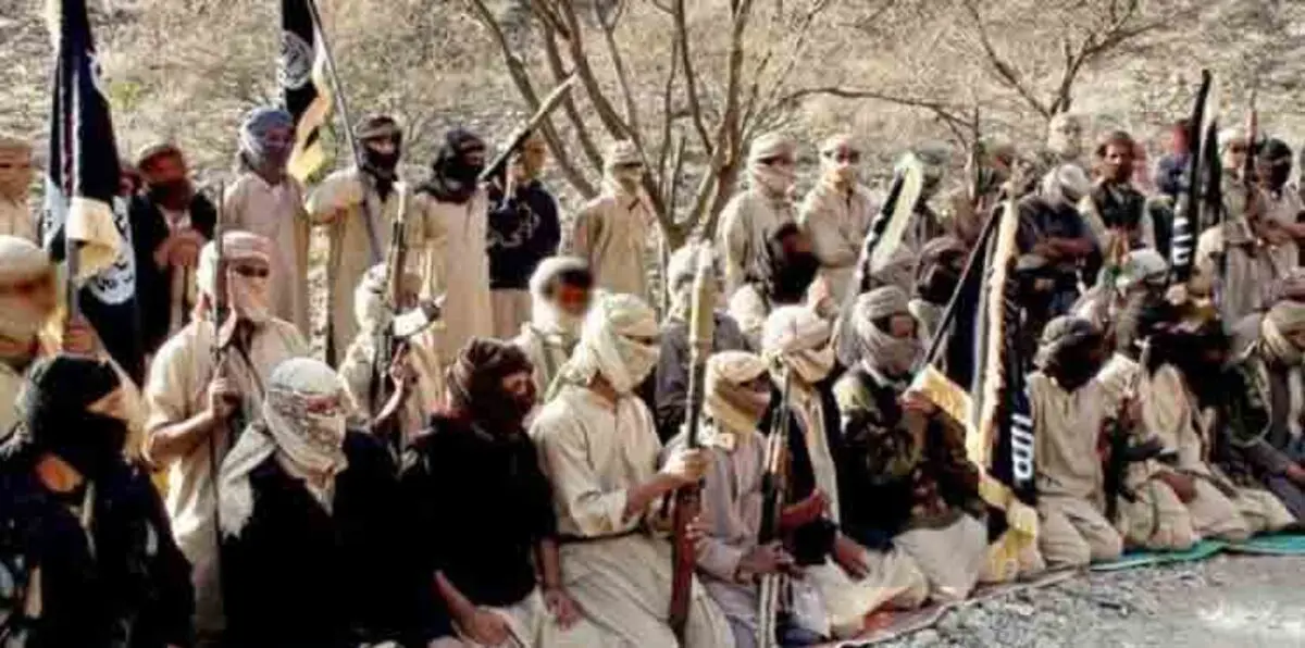 طرد المتشددين من أبين يحرمهم من سواحل التهريب ويعزّز أمن عدن