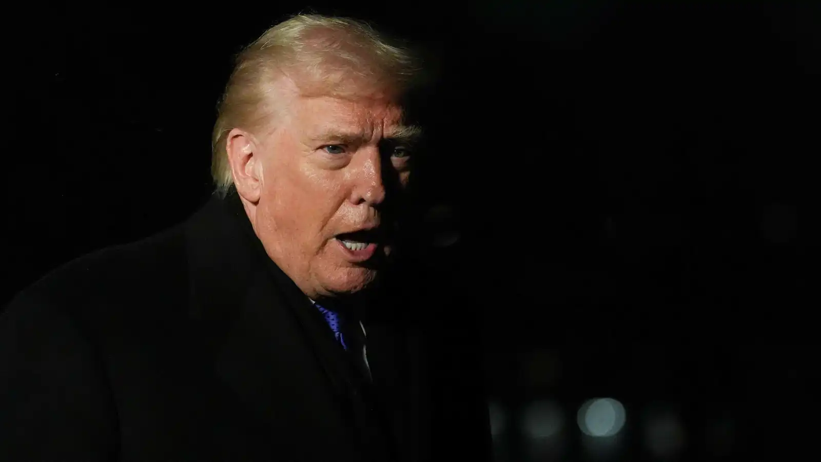 مصادر أمريكية: الخيار العسكري ضد إيران "قائم" رغم المفاوضات