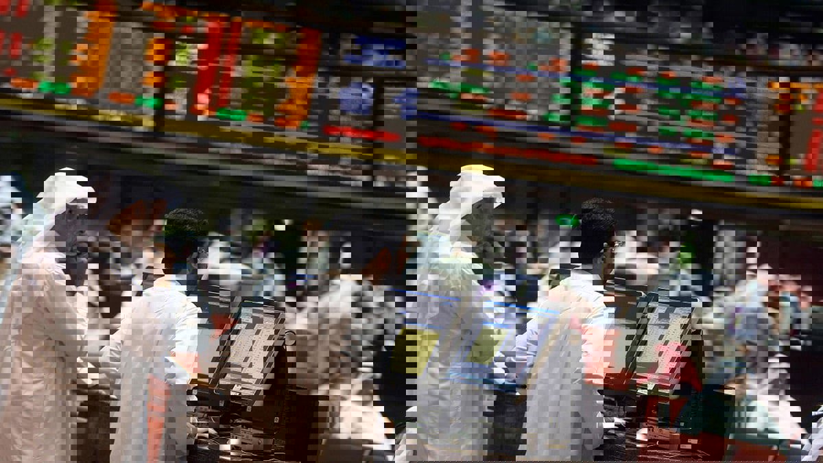 ارتفاع معظم أسواق الأسهم الخليجية.. وبورصة السعودية توقف خسائرها