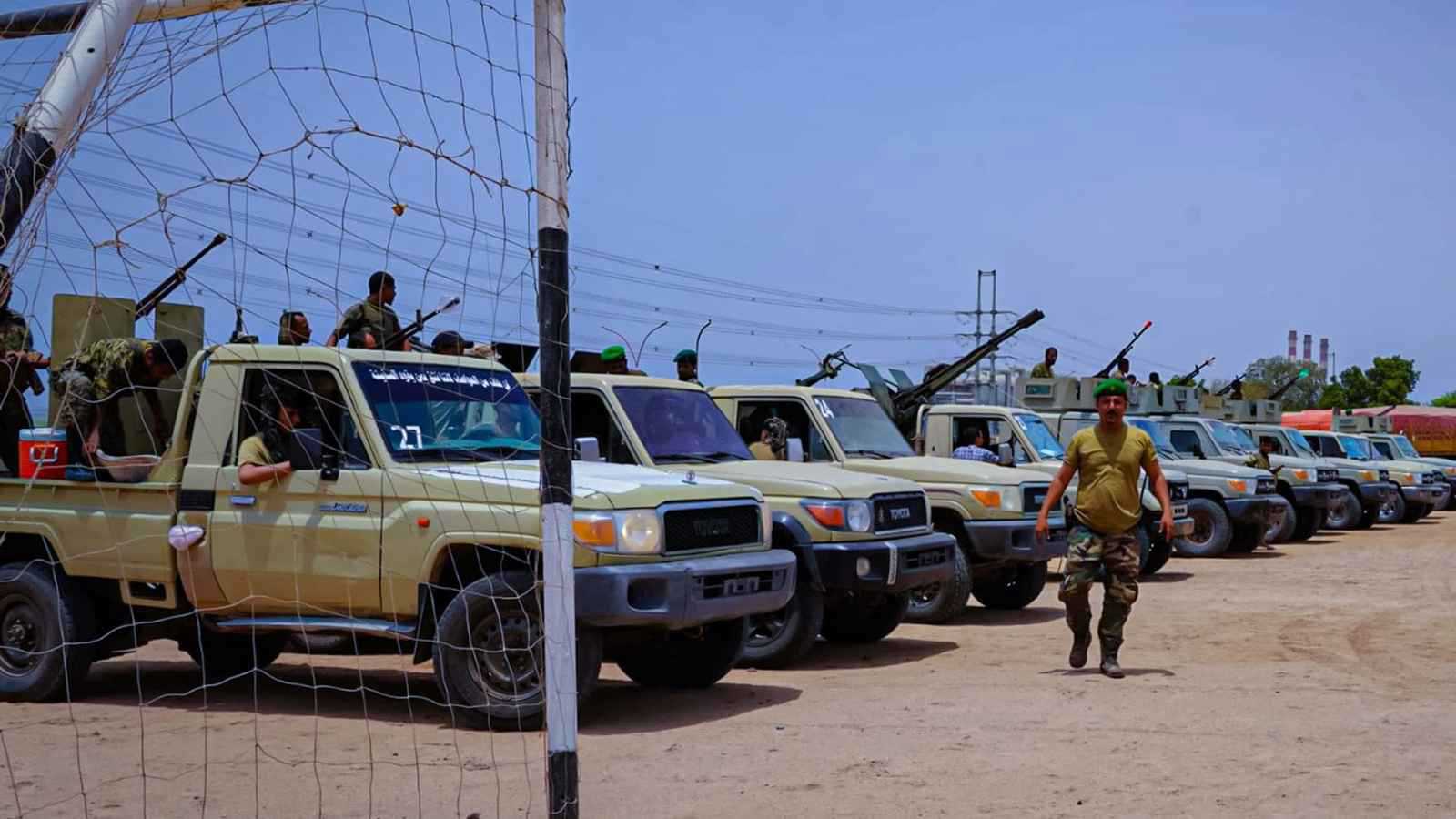 عبر ميناء عدن.. ضبط أجهزة تجسس ومسيّرات في شحنة مشبوهة باليمن