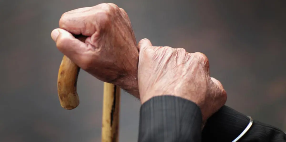 قطر.. امرأة تحتال على زوجها المسن.. لمن وزّعت ثروته ؟