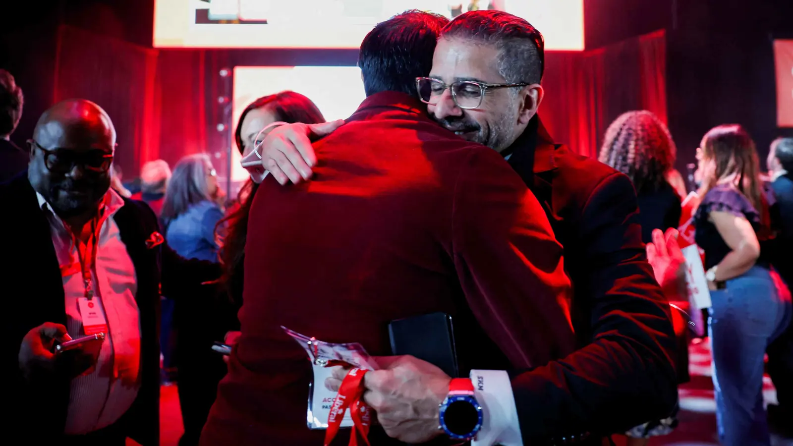 كولومبيا تحسم "الأغلبية".. كارني يقود الليبراليين للفوز بانتخابات كندا