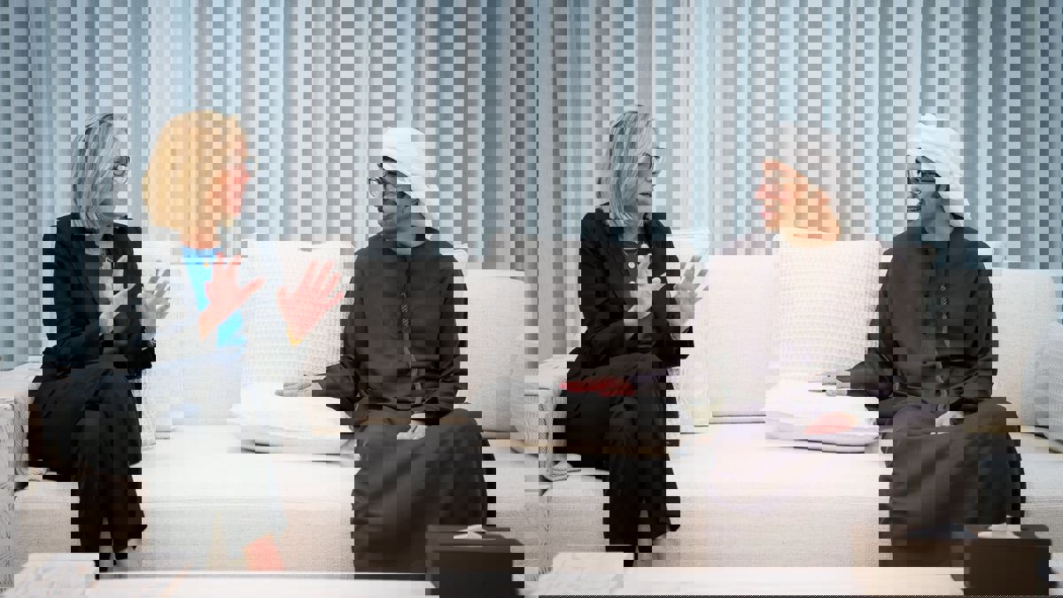 وزير الخارجية الإماراتي يؤكد أهمية دور الأونروا