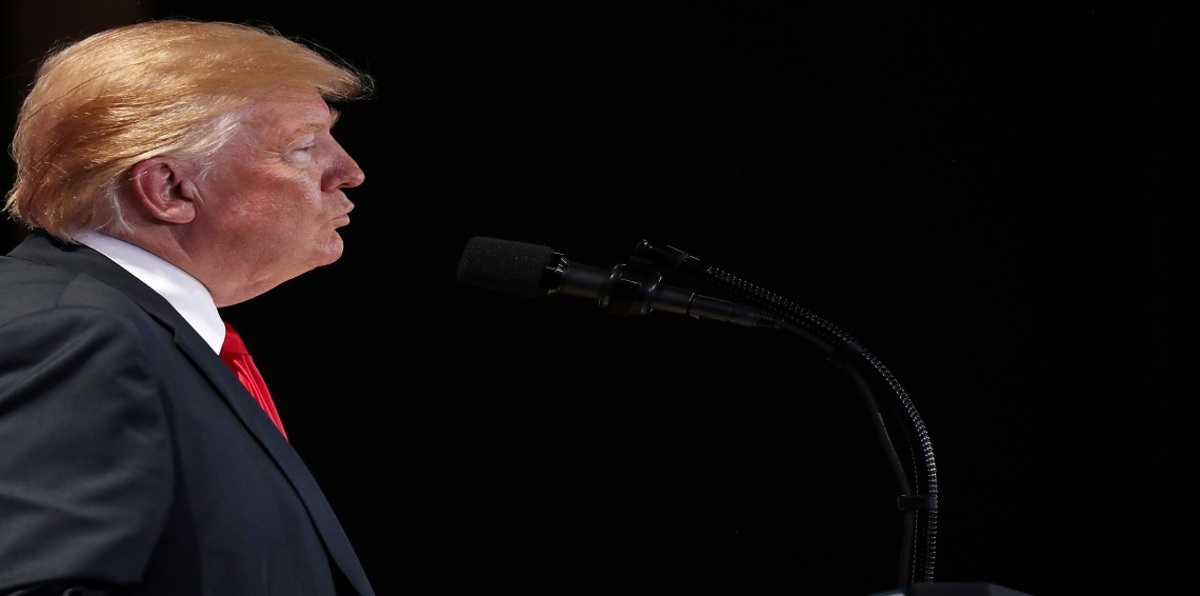 ترامب يوافق على فرض رسوم جمركية على الصادرات الصينية