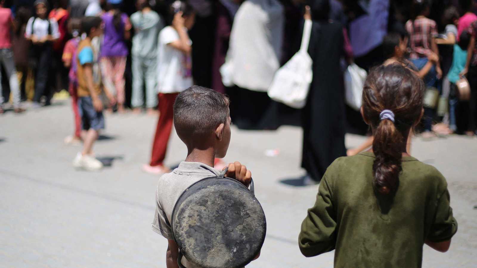 آية.. طفلة من غزة رحلت خلال تصويرها مناشدة لإنقاذ حياتها (فيديو)