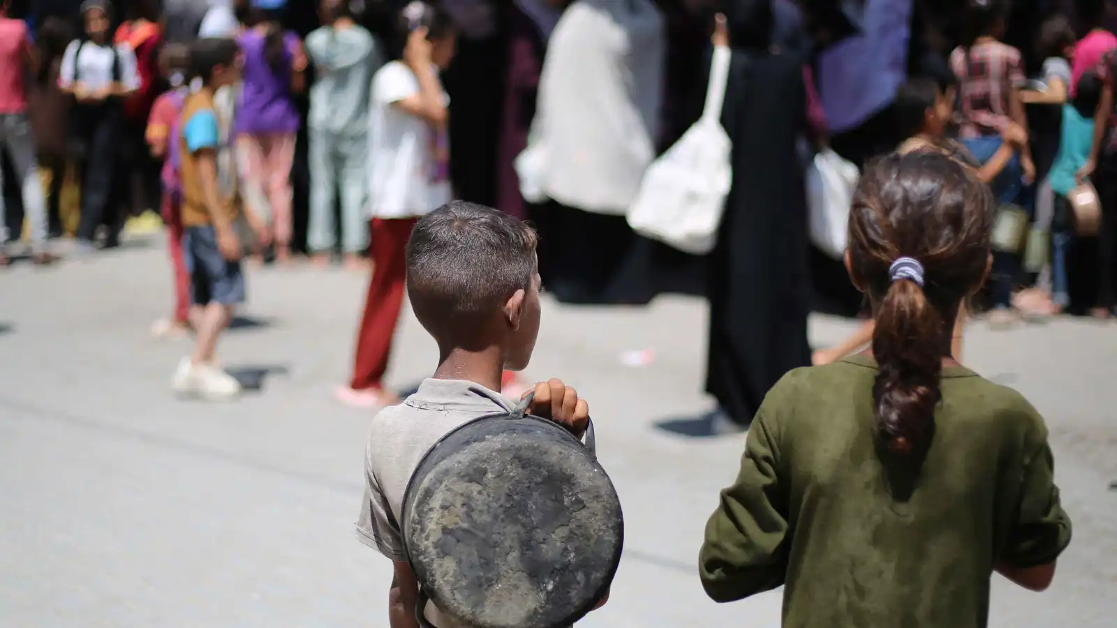 آية.. طفلة من غزة رحلت خلال تصويرها مناشدة لإنقاذ حياتها (فيديو)