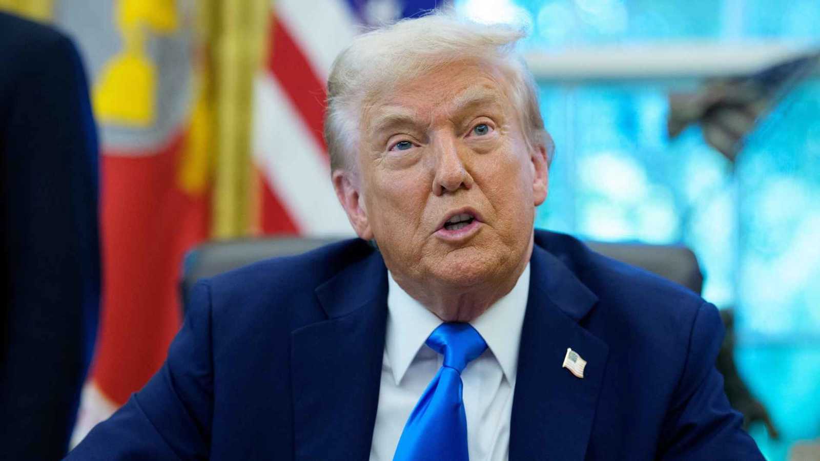 وقف أسلحة لتايبيه وصفقات مع بكين.. هل بدأ ترامب بـ"بيع" تايوان؟