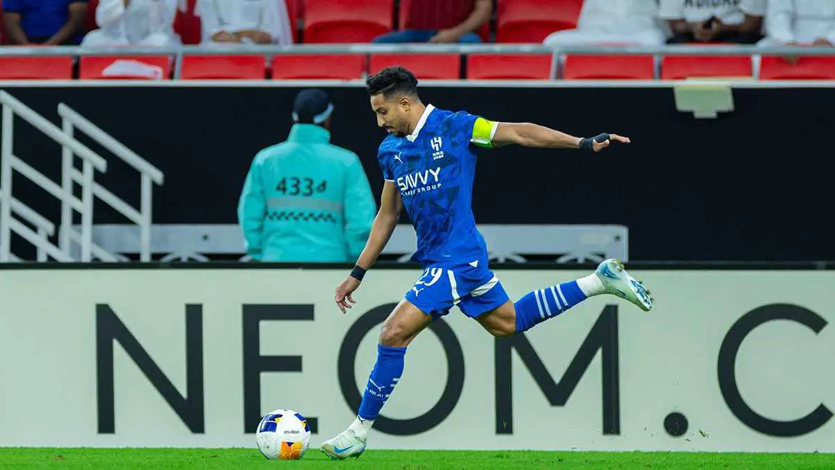 لا يُمكن تعويضه.. ماذا سيخسر الهلال برحيل سالم الدوسري؟