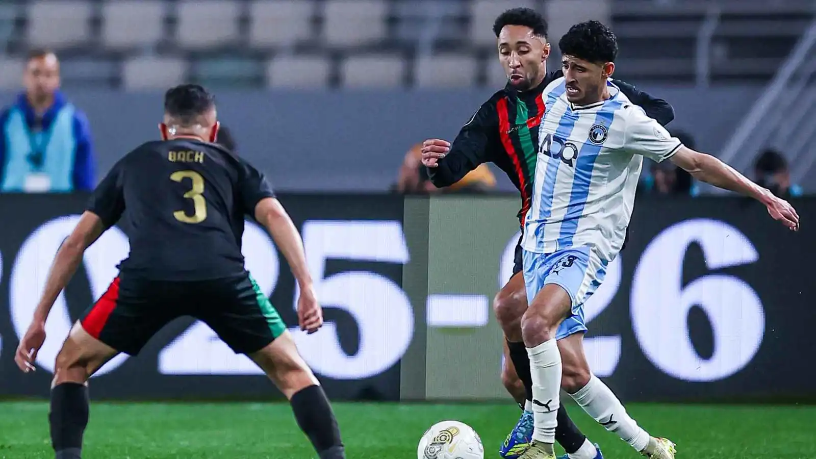 بيراميدز ينتزع التعادل من الجيش الملكي في ذهاب ربع نهائي دوري أبطال إفريقيا