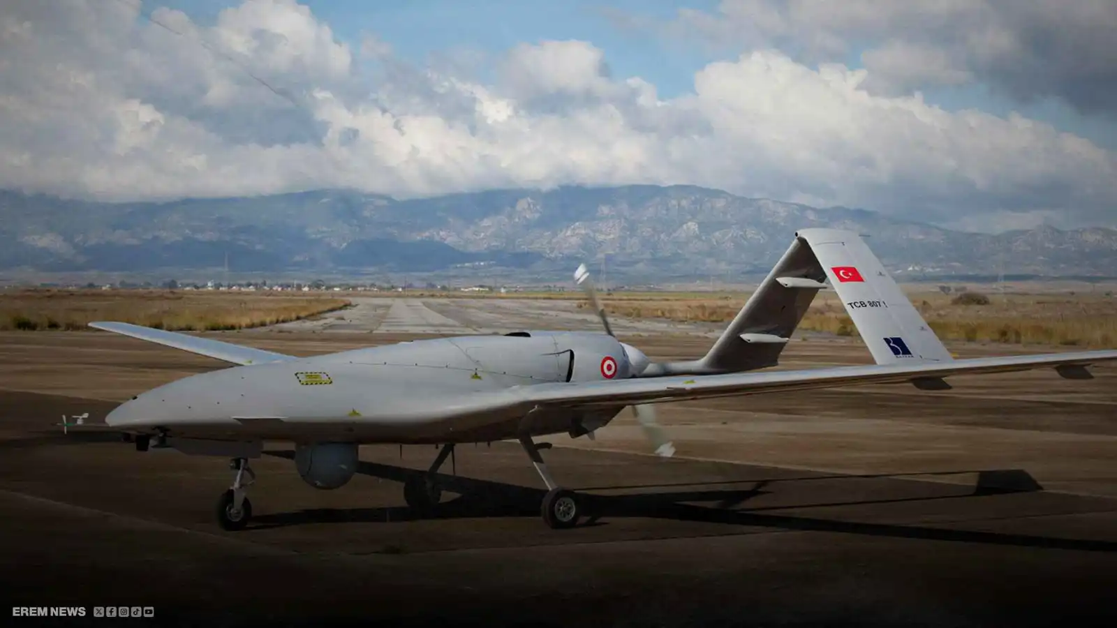 مسيّرة بايراكتار التركية.. "كابوس الروس" في البحر الأسود