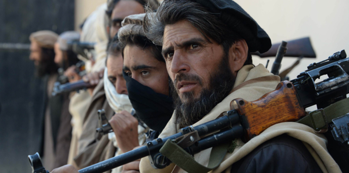 مقاتلو طالبان يدخلون مدينة قندوز بشمال أفغانستان