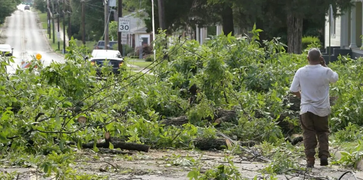 مقتل 4 أشخاص في فيجي جراء الإعصار "جوزي"