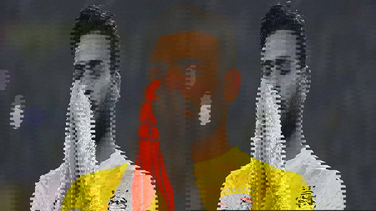 أمير مرتضى: محمد أبو جبل لن يعود للزمالك حتى لو لعبنا بحارس واحد.. والحارس يرد (فيديو)