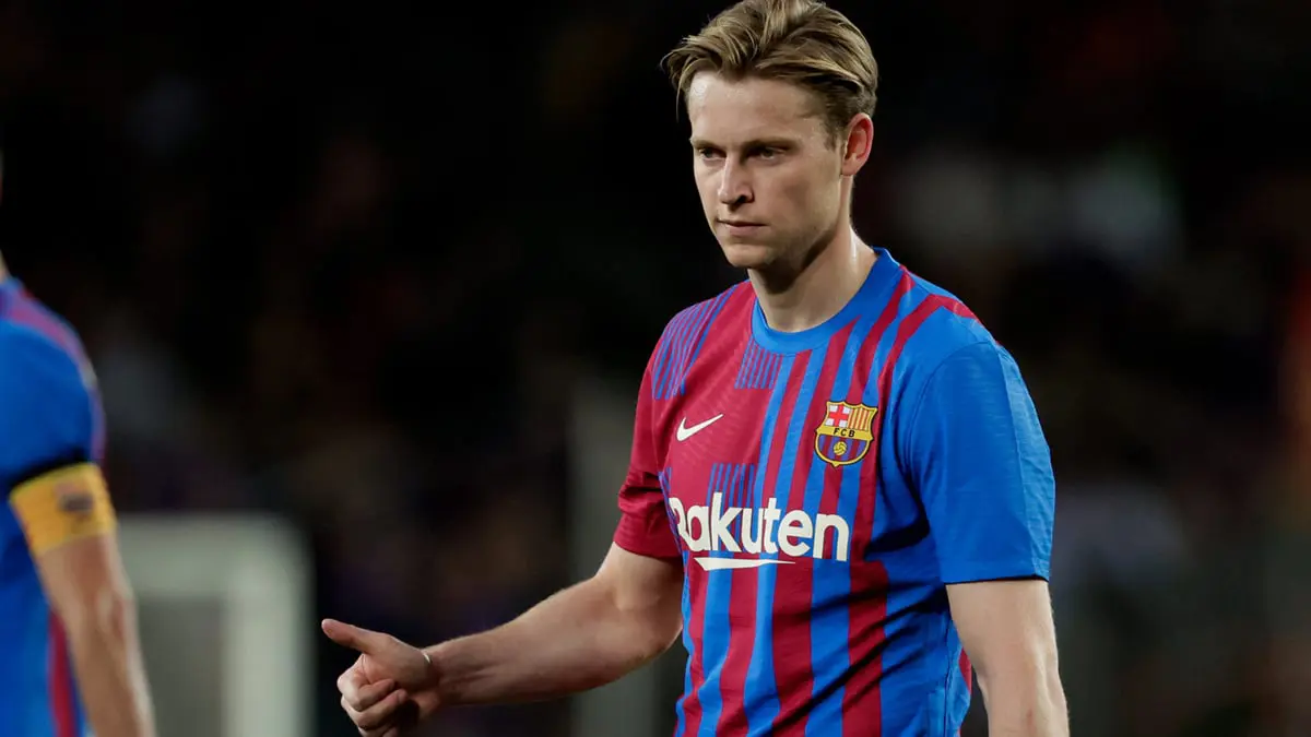 مانشستر يونايتد يعرض 80 مليون يورو للتعاقد مع دي يونغ