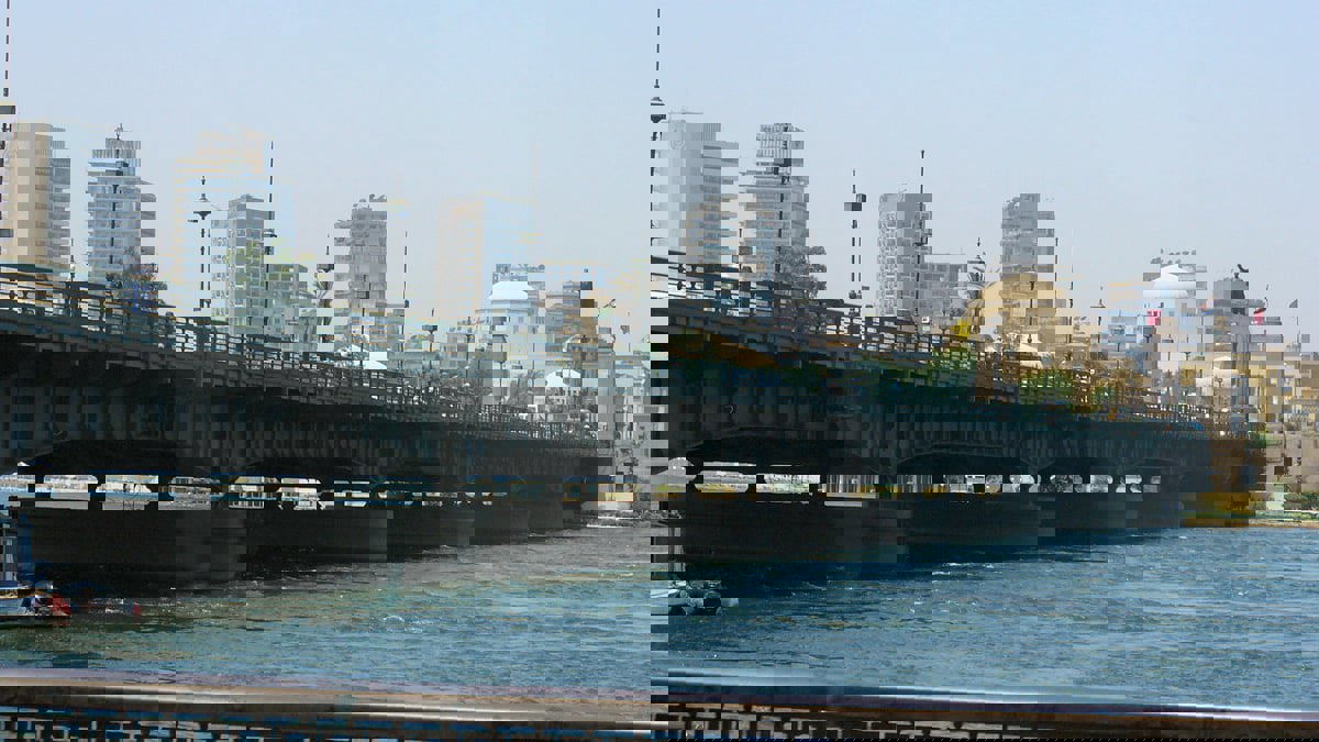 حقيقة أم أكذوبة؟.. القصة الكاملة لحادثة الميكروباص الغارق في مصر