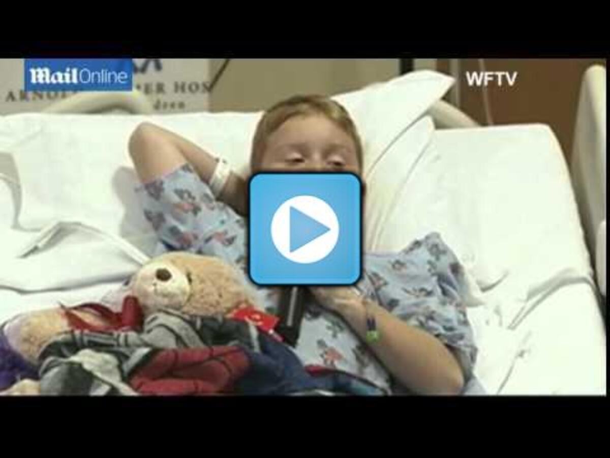 فيديو وصور.. طفل أمريكي يتغلّب على تمساح