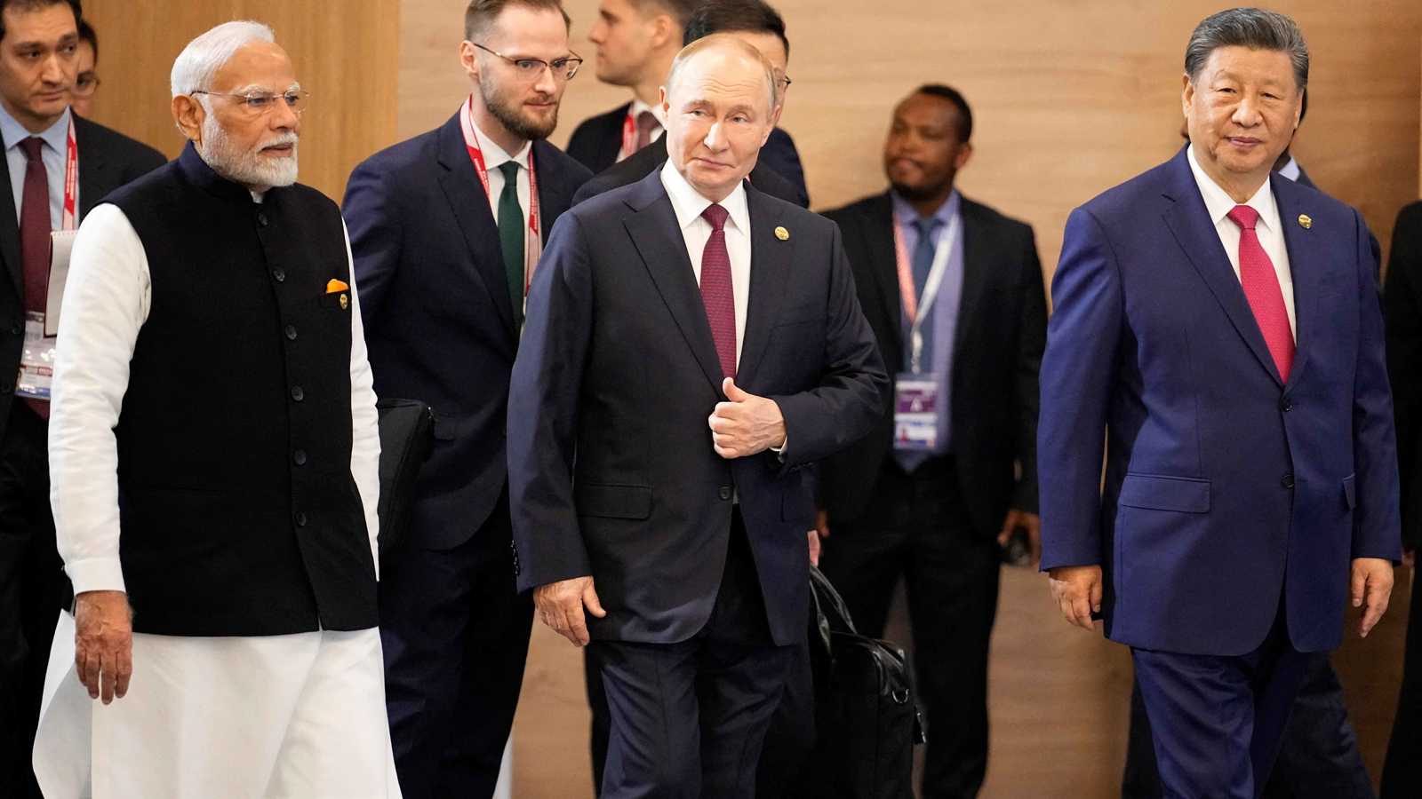 من رحم الحرب التجارية.. تحالف "أوراسي" صاعد يعيد رسم النظام الدولي