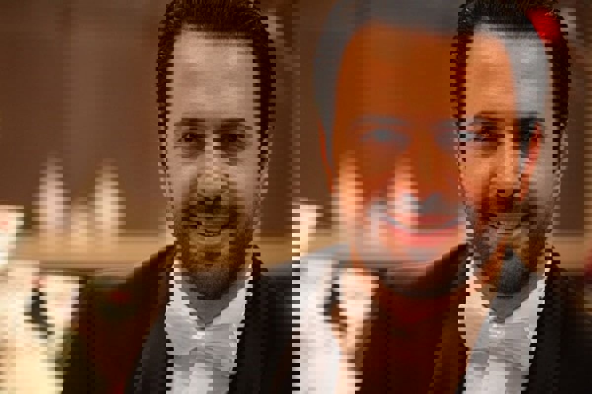 تيم حسن يغازل يسرا اللوزي عبر "فيس بوك" (صورة)