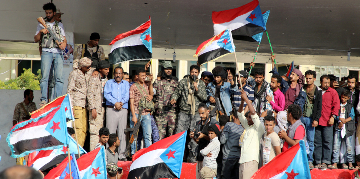 موقف الإعلام القطري من أحداث عدن يكشف اختراق الدوحة للشرعية