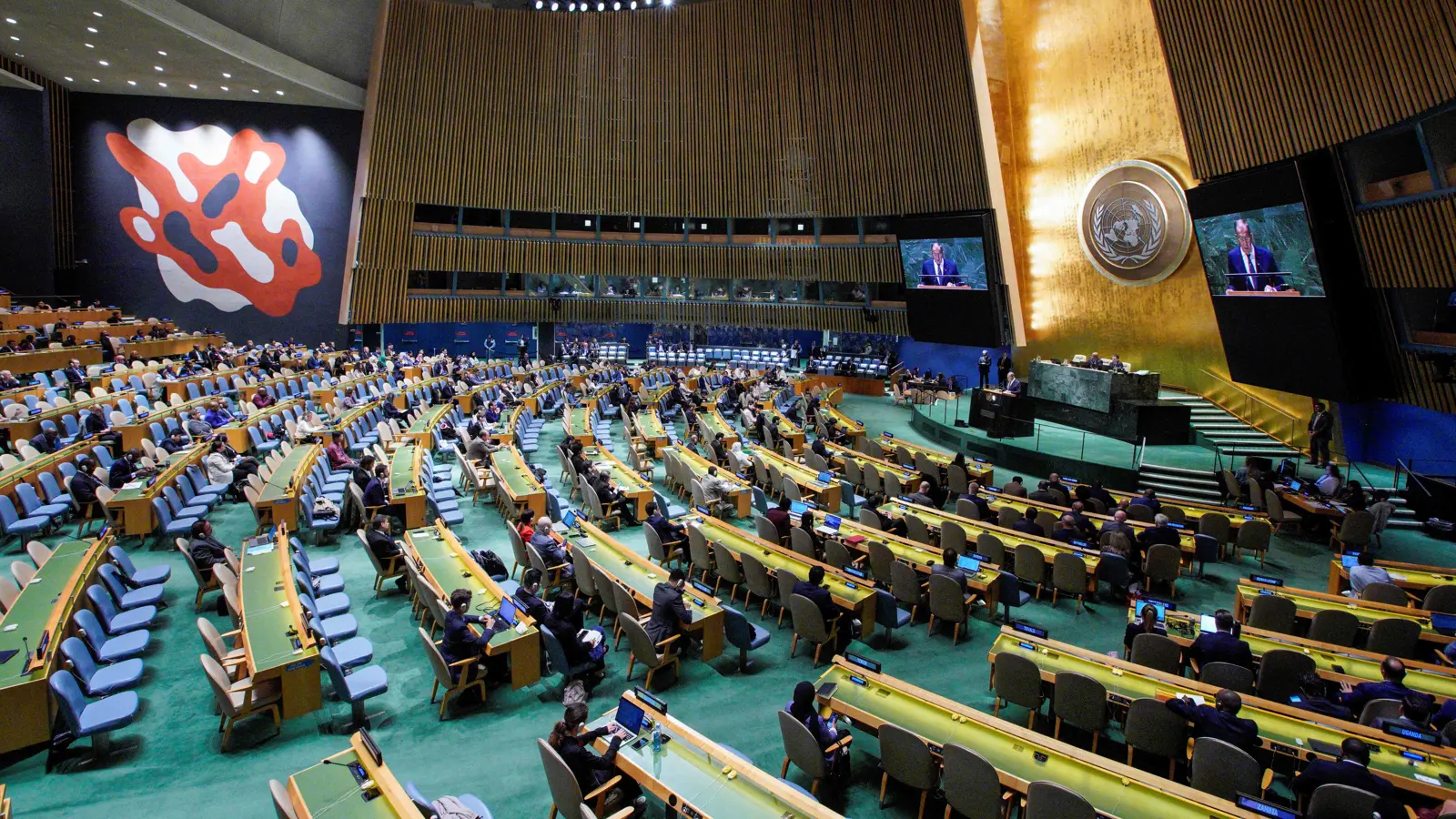 ماذا أقرت الجمعية العامة للأمم المتحدة بخصوص "حل الدولتين"؟