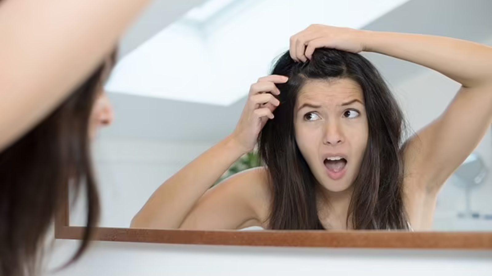 متى تبدأ رحلة الشيب لدى النساء؟