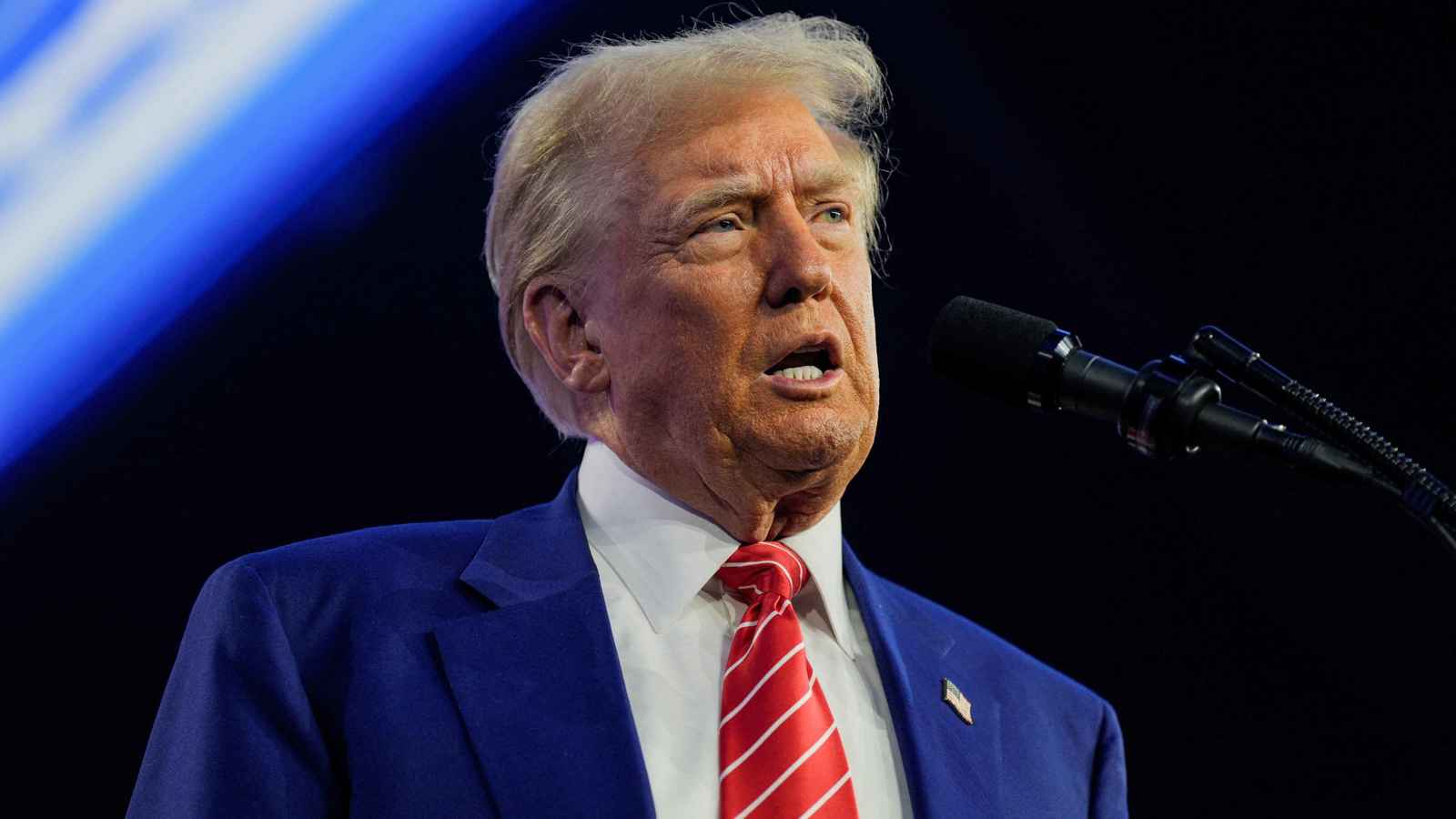 "وول ستريت جورنال": إيران "الضعيفة" تستعد لمواجهة صعبة مع ترامب‎