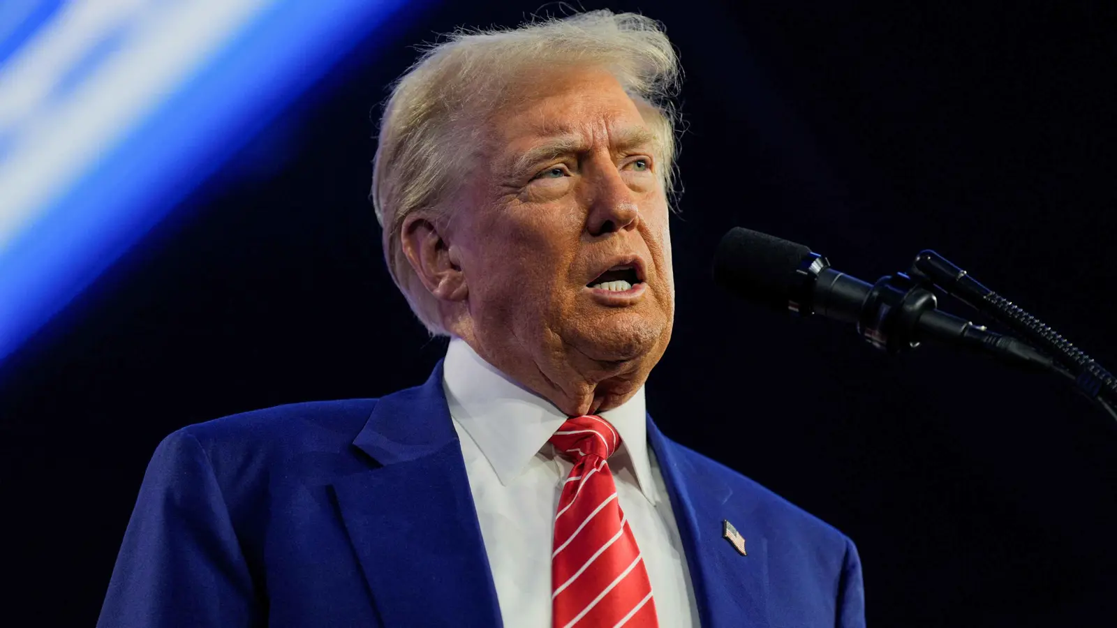 "وول ستريت جورنال": إيران "الضعيفة" تستعد لمواجهة صعبة مع ترامب‎