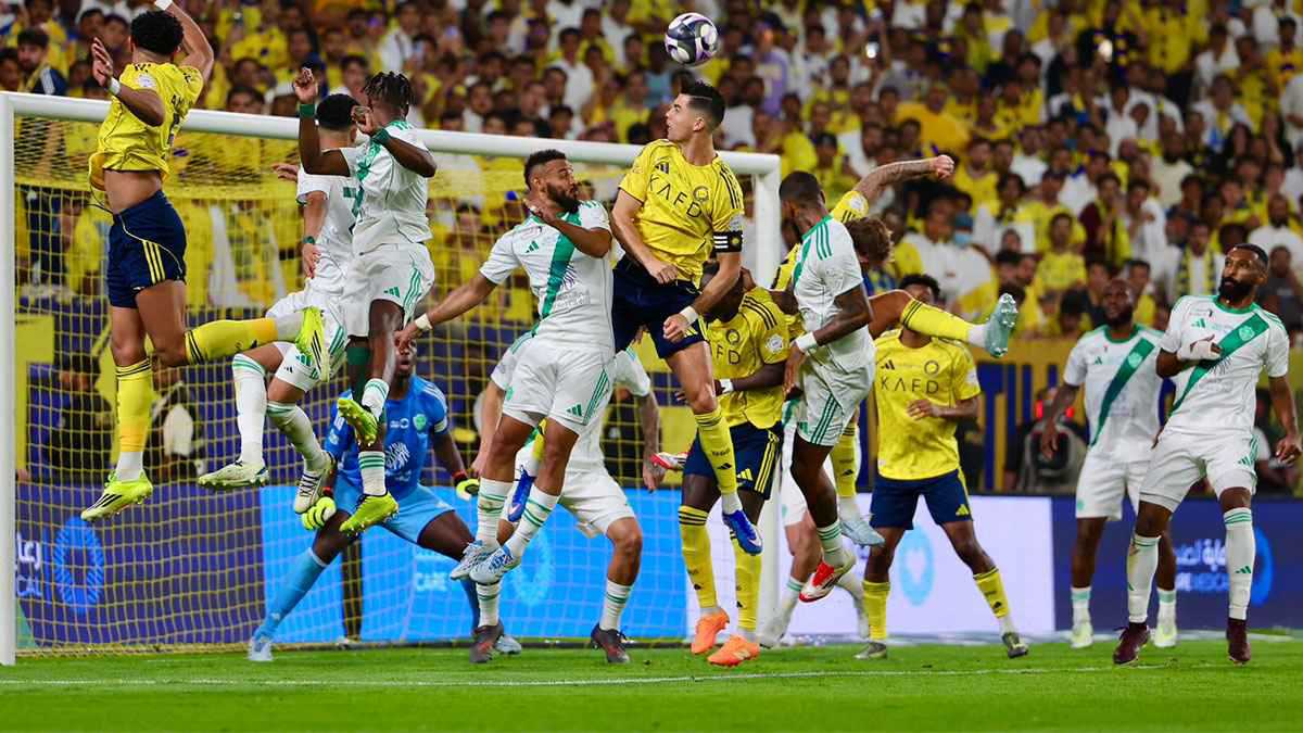 أول تحرك "مضاد" من الأهلي السعودي ضد النصر 