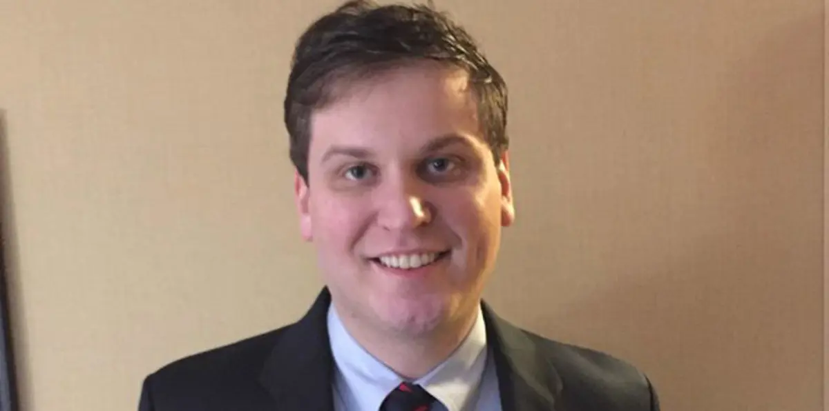 في انتخابات الكونغرس.. مرشح يسعى لقطع العلاقات السعودية الأمريكية‎