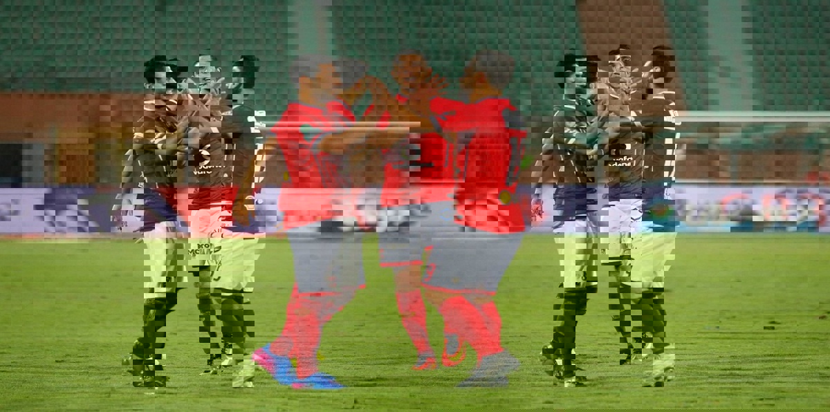 الأهلي يكتسح المقاولون العرب في الدوري المصري