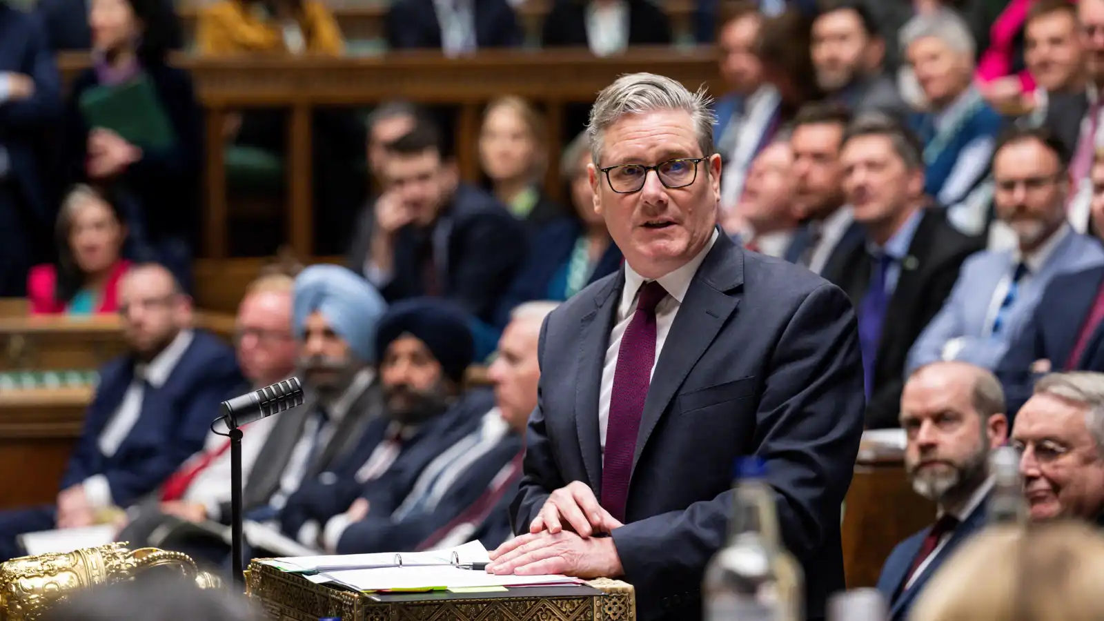 ستارمر: على البريطانيين الاستعداد لسيناريو استمرار الحرب في إيران