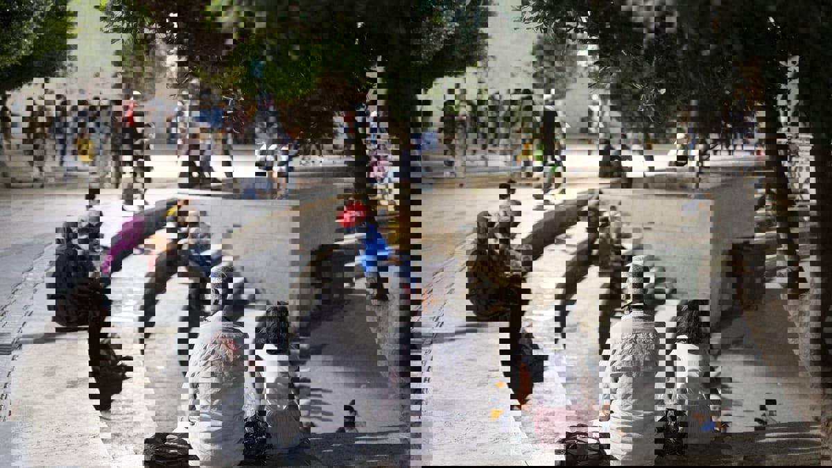 ثلثان معطلان.. لا ثلث واحد‬