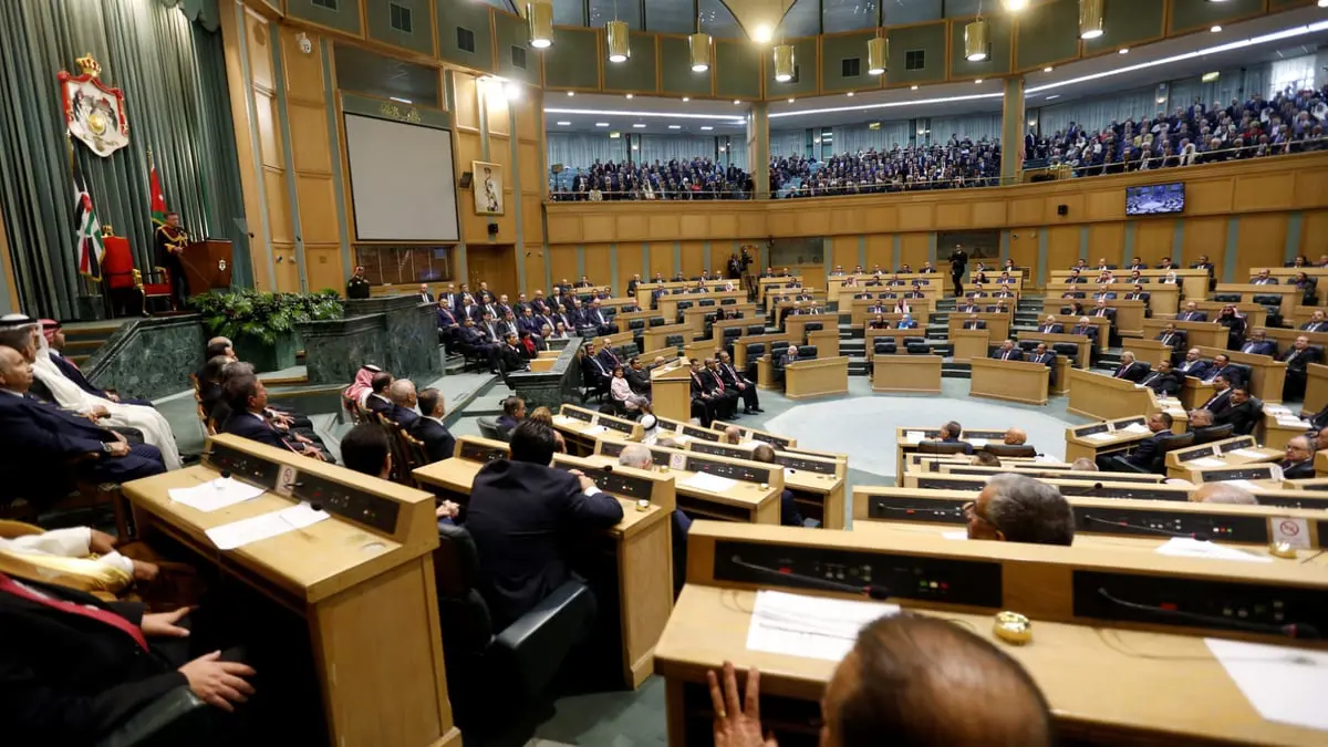 وسط تزايد الشكاوى.. الأردن يُعد قانوناً يُغلّظ عقوبات الجرائم الإلكترونية