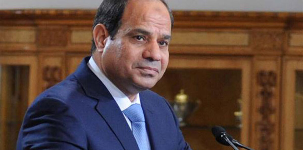 السيسي يعرب عن غضبه من التشكيك بمشروعاته الاقتصادية