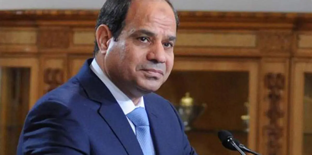 السيسي يعرب عن غضبه من التشكيك بمشروعاته الاقتصادية