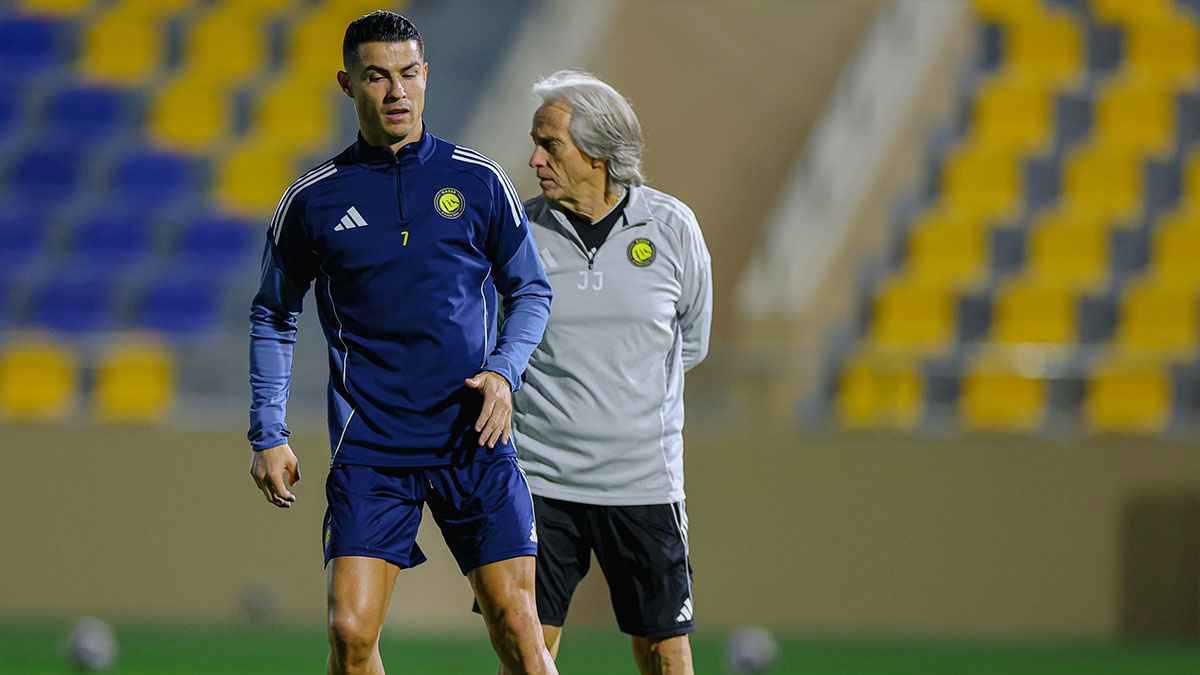 تصعيد جديد من جيسوس تضامنًا مع كريستيانو رونالدو 